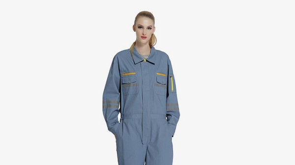 麥工裝淺析防靜電工作服購置時的注意事項